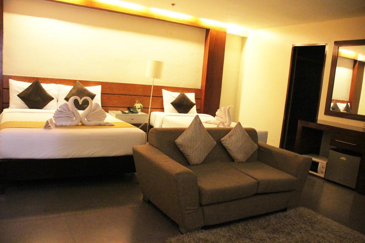 Grace Crown Hotel Angeles Eksteriør bilde